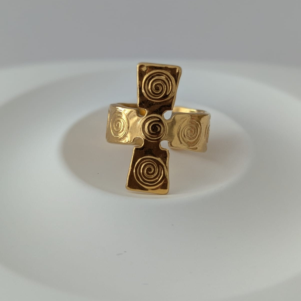 Gaia Ring
