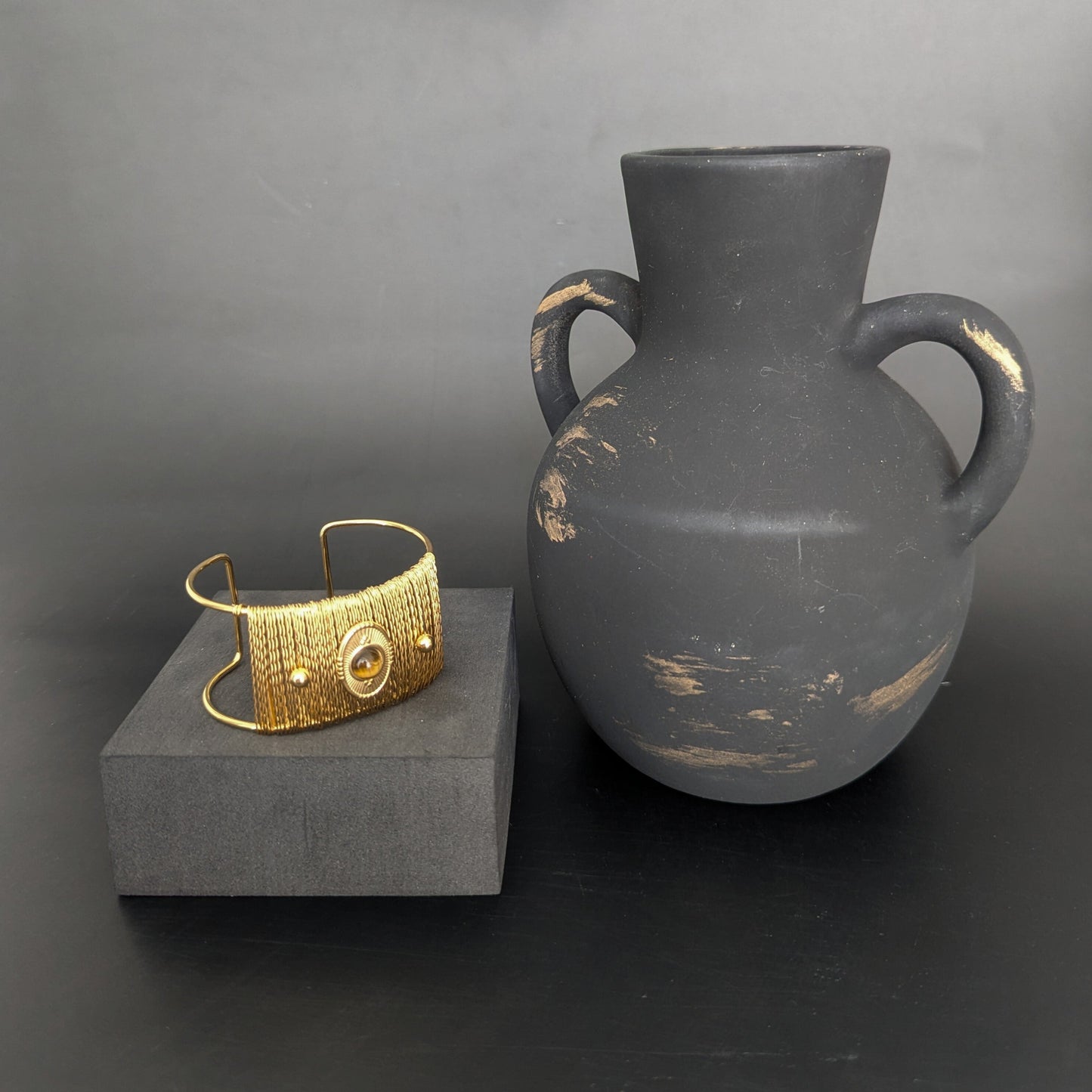 Milos Bangle