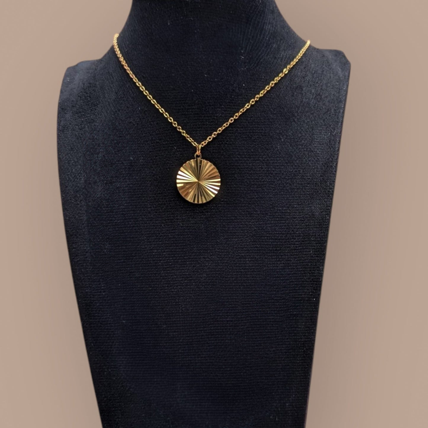 Sol Necklace