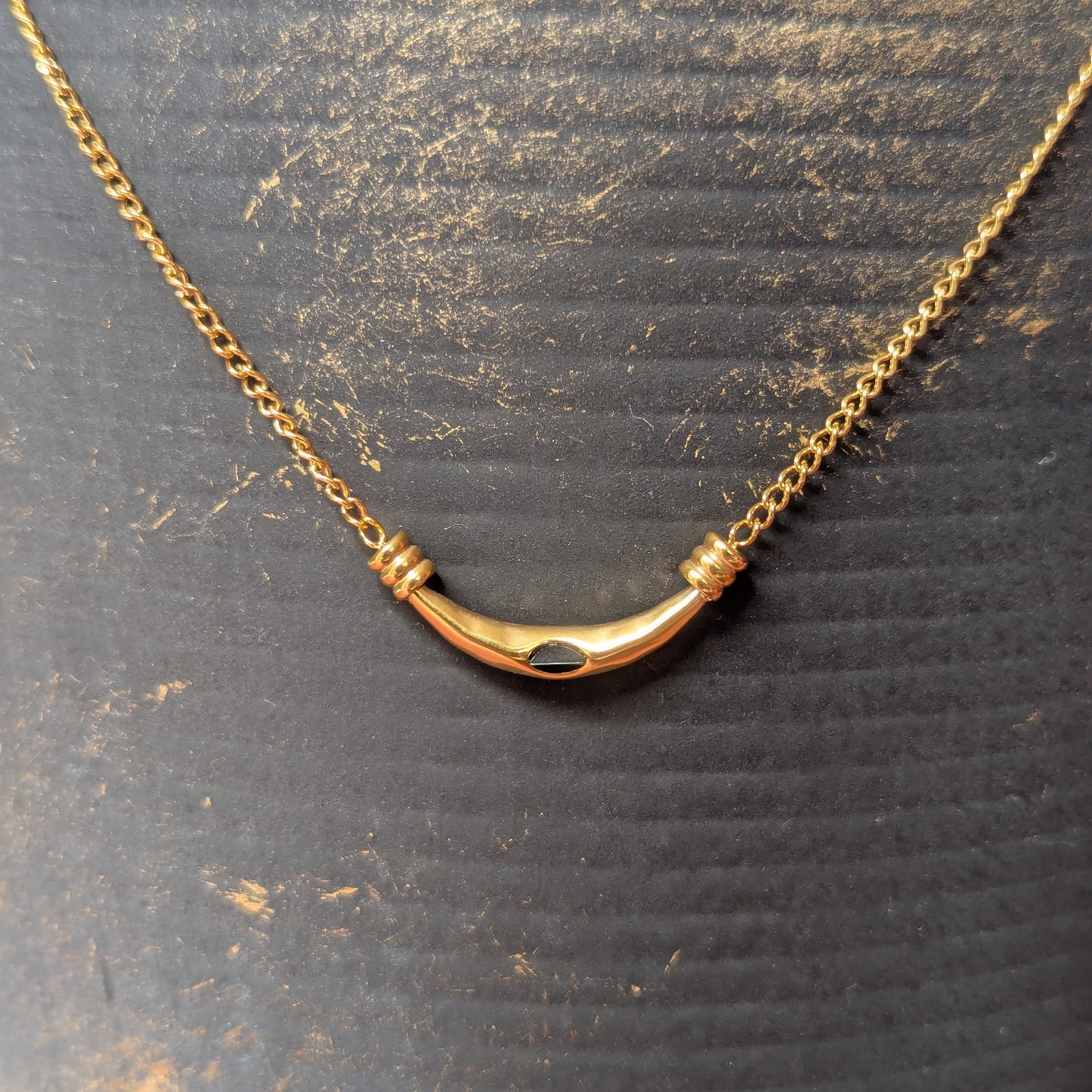 Tribal Horn Necklace