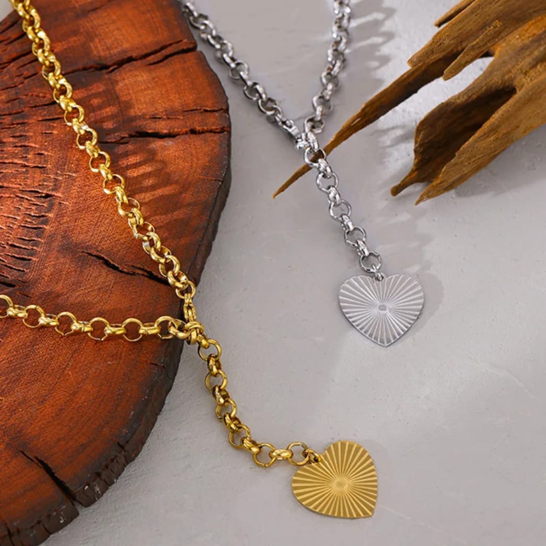 Starburst Heart Necklace