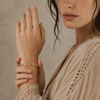 Violeta Bangle