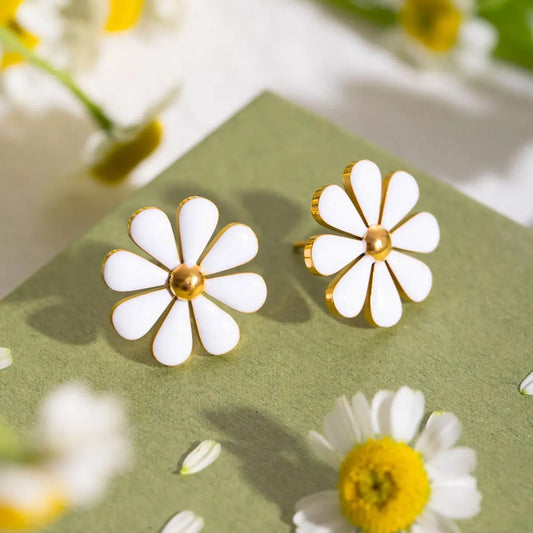 Daisy Studs