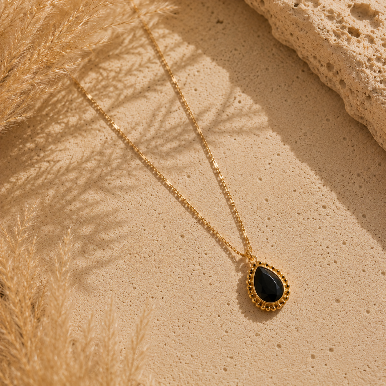 Elan Necklace