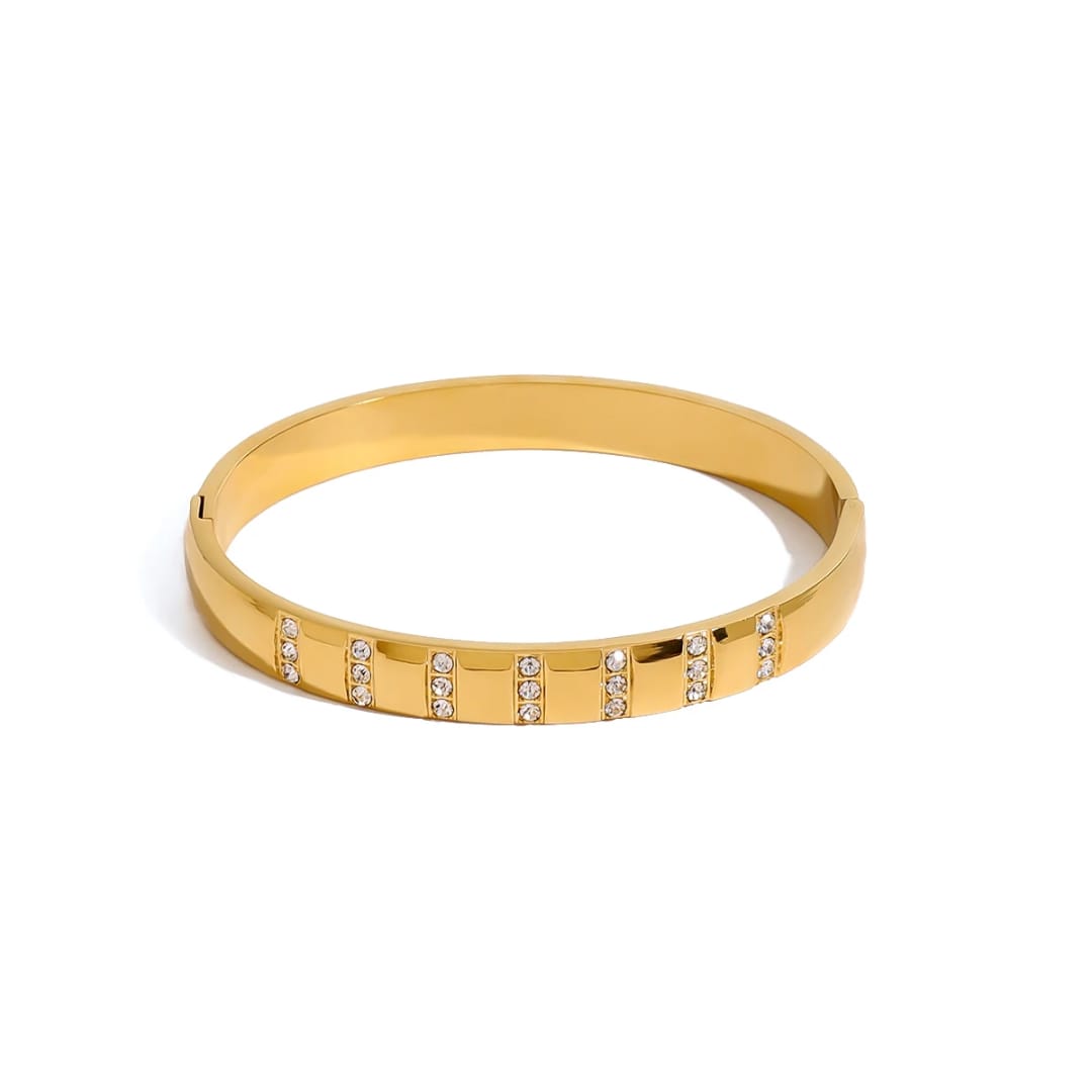 Elena Bangle