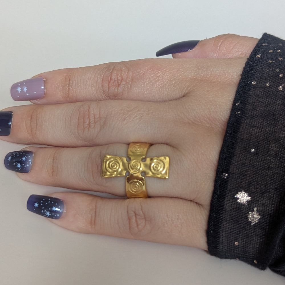 Gaia Ring