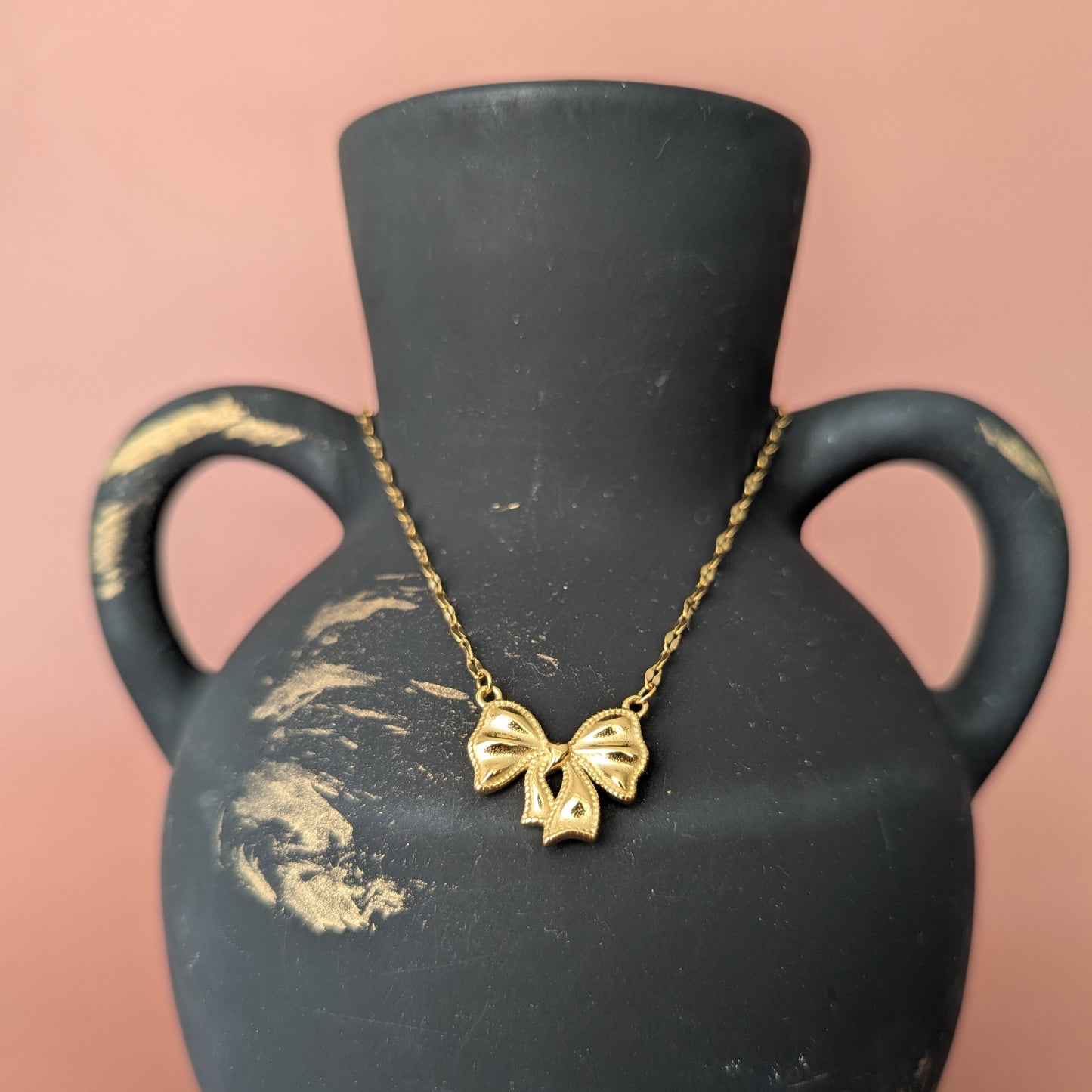 Mia Necklace