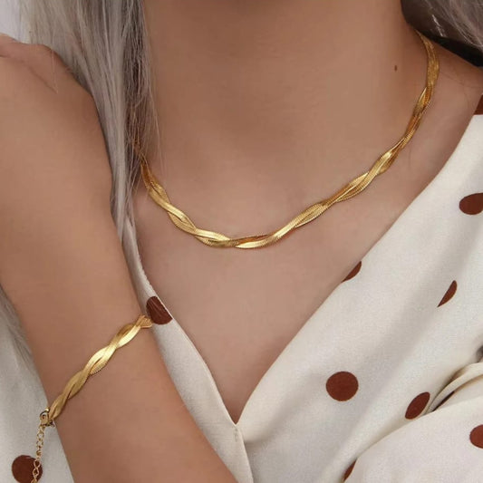 Twisted Chain Bracelet
