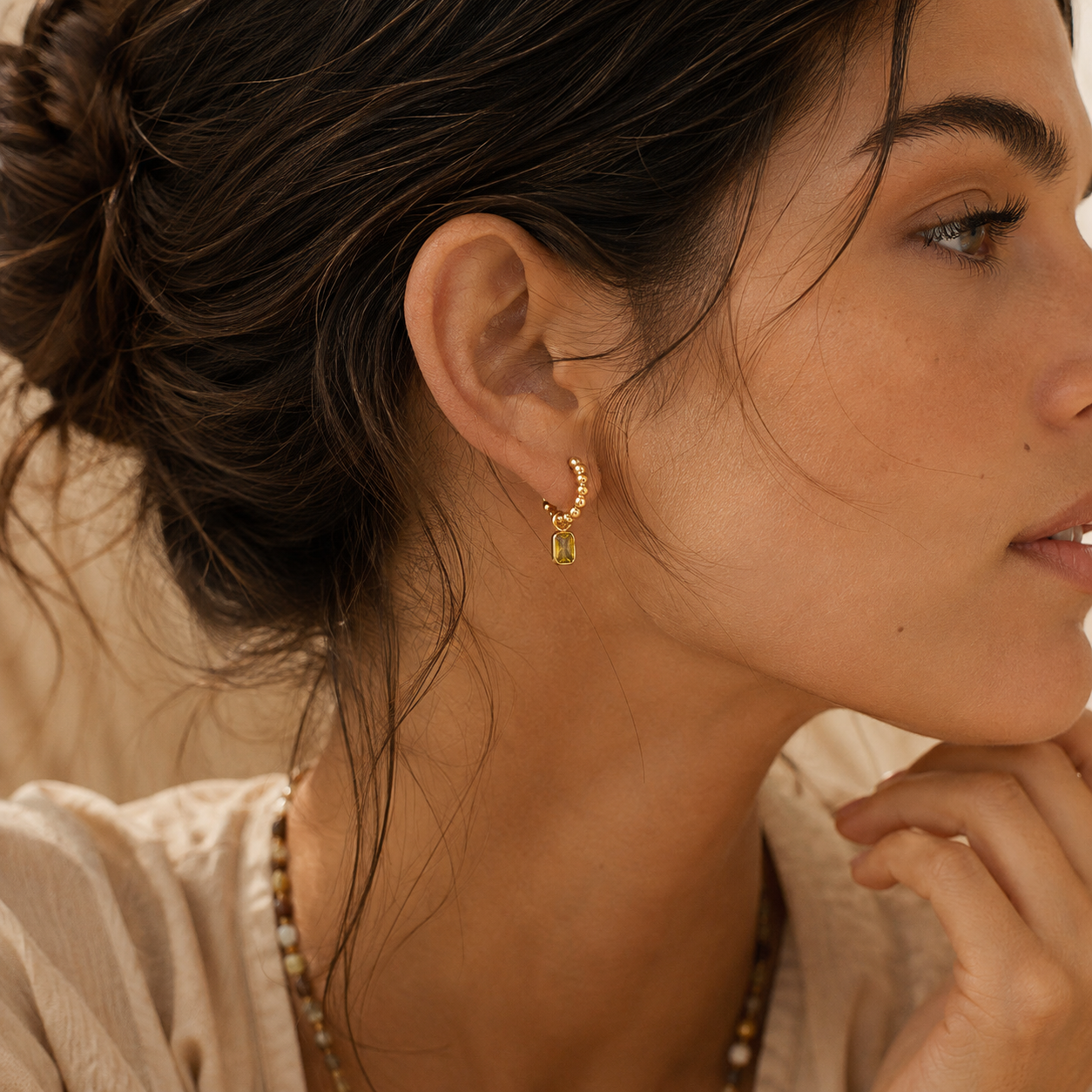 Aoife Hoops