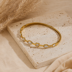 Violeta Bangle