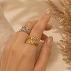 Garland Ring