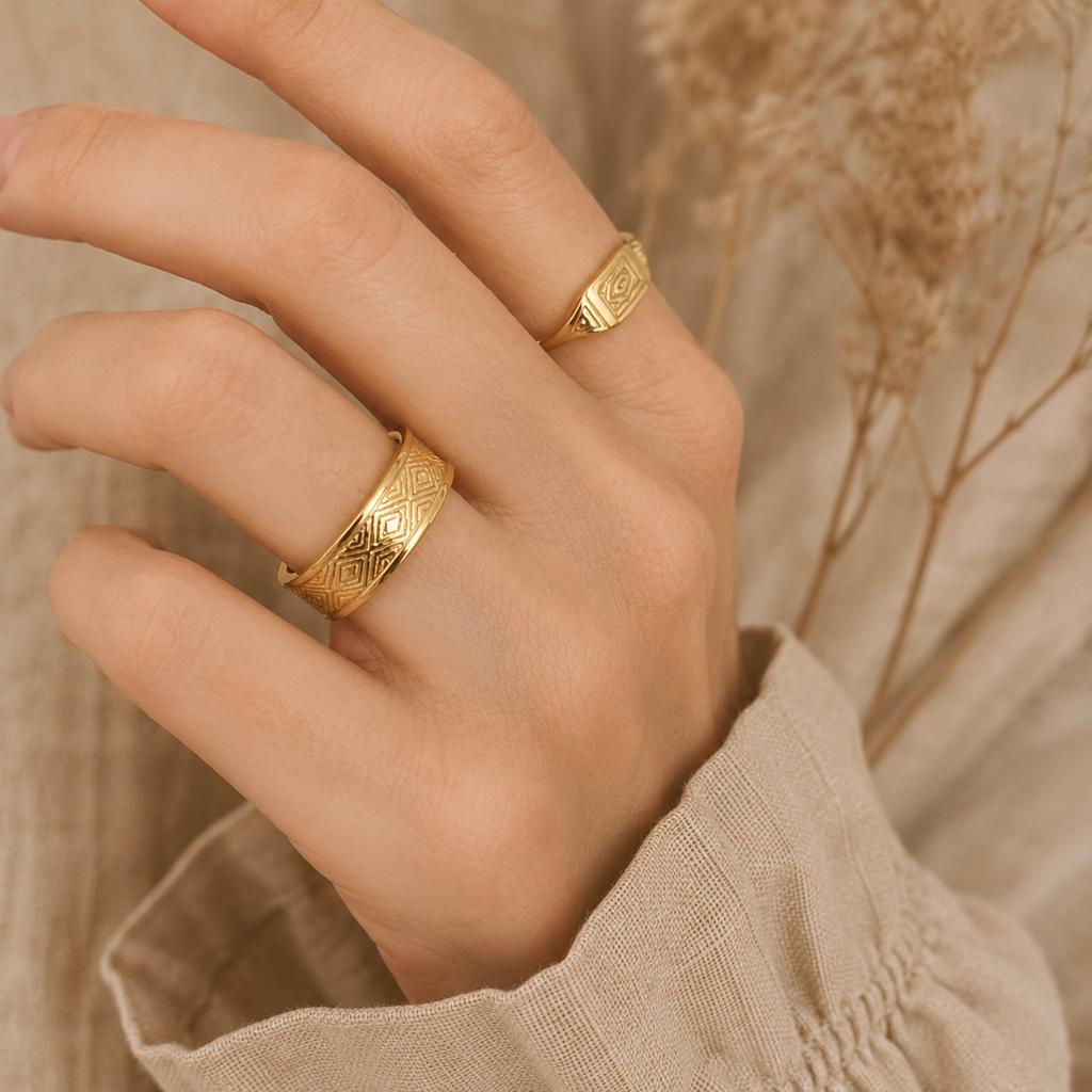 Hera Ring