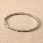 Maggie Bangle