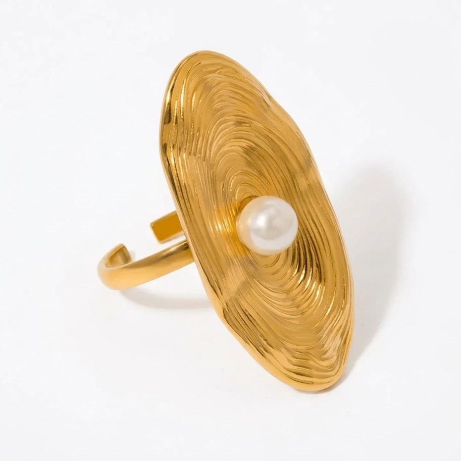 Pearl Shield Ring
