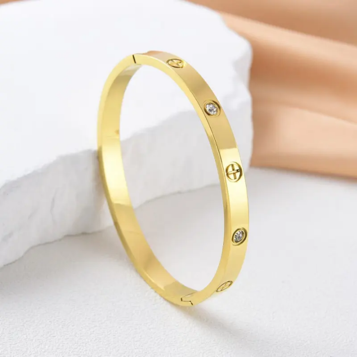 Genevieve Bangle