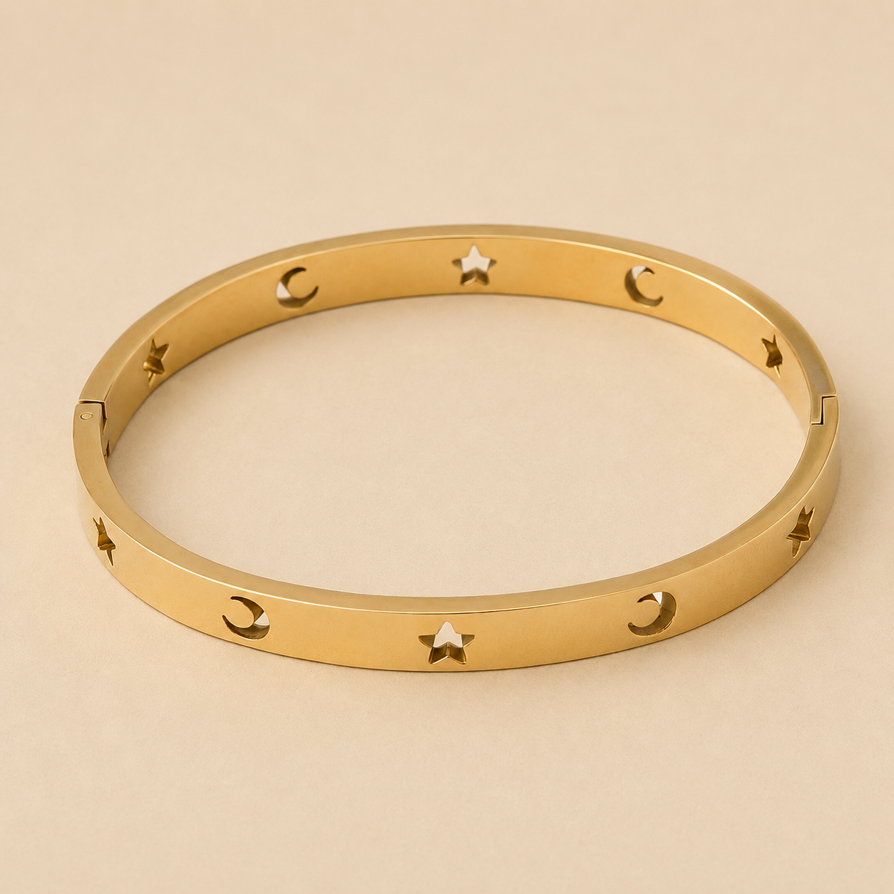 Star & Moon Pierced Bangle