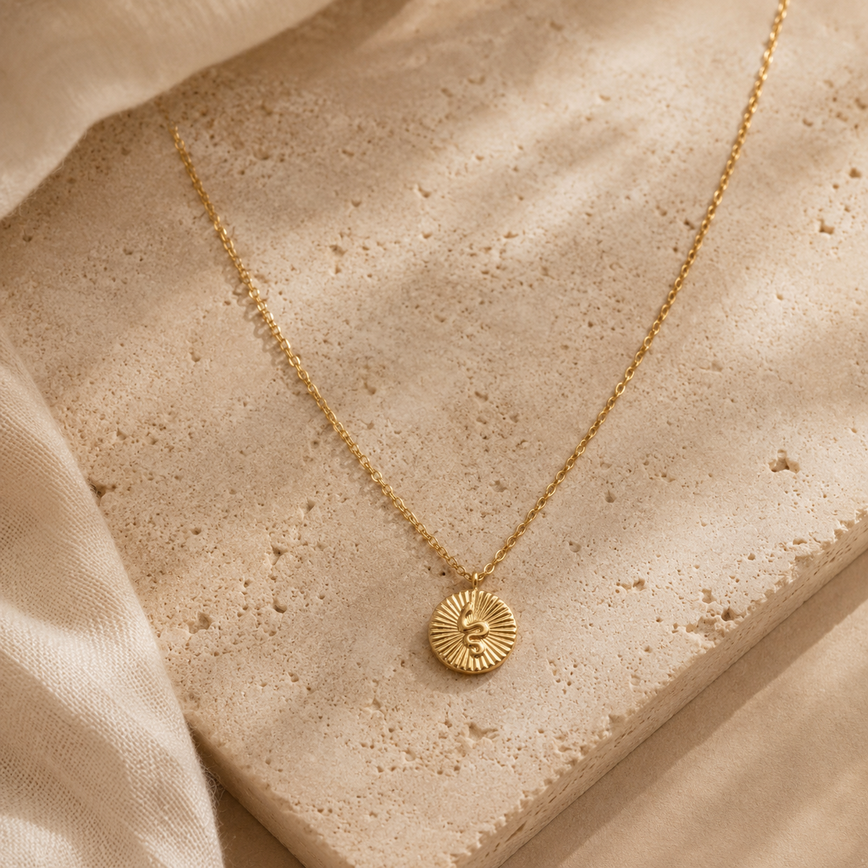 Eve Necklace