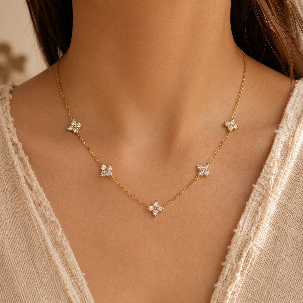 Clover Zirconia Necklace