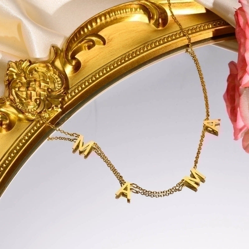 Mama Necklace