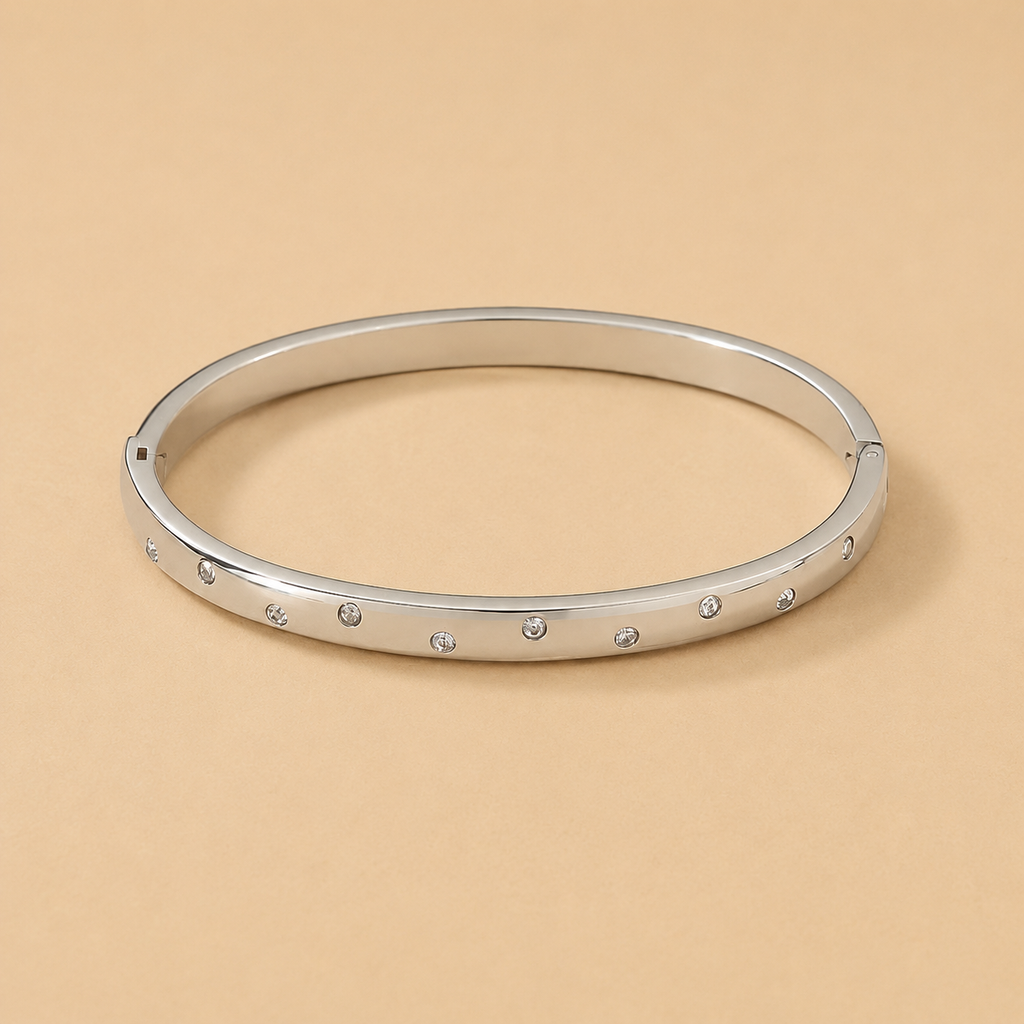 Claire Silver Bangle