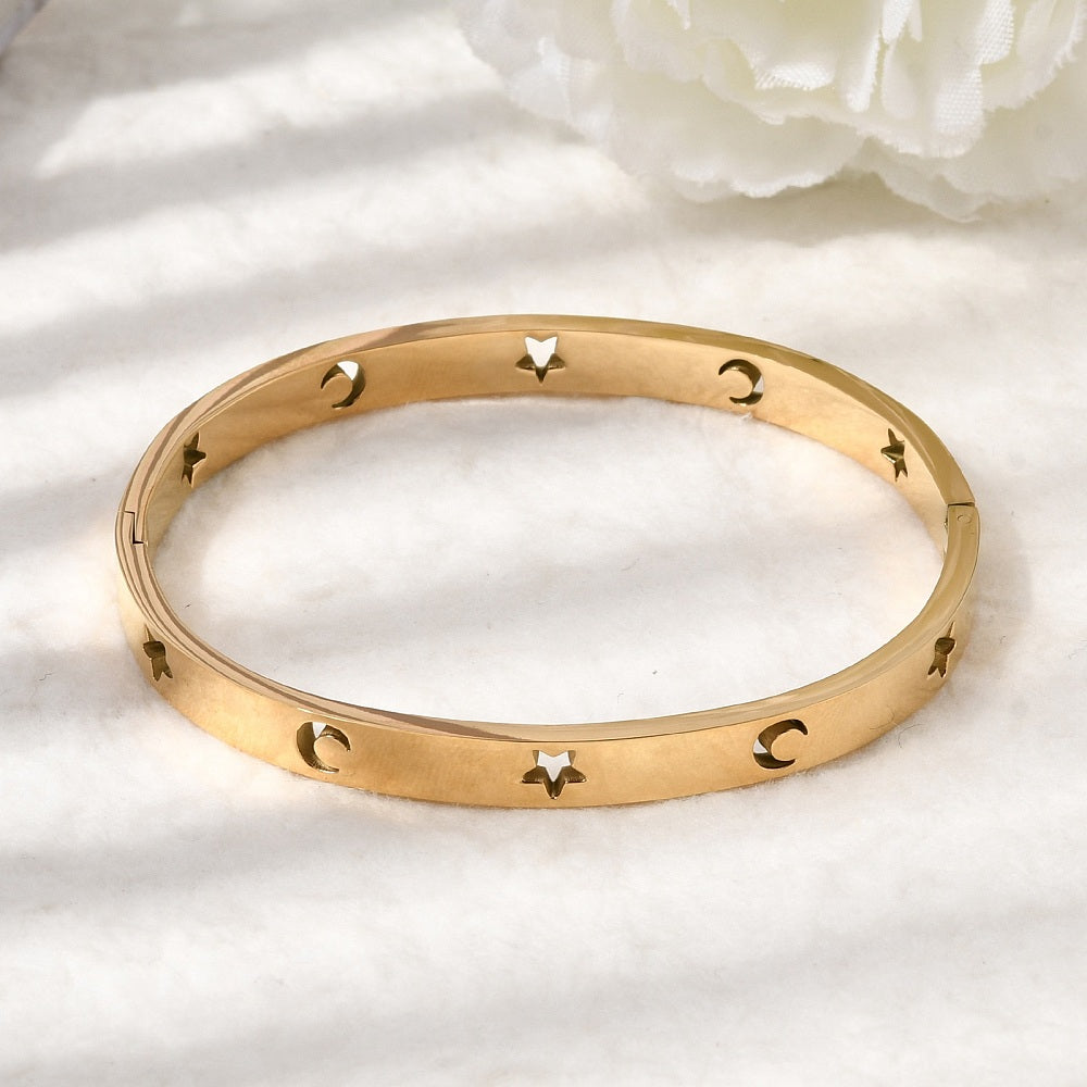 Star & Moon Pierced Bangle