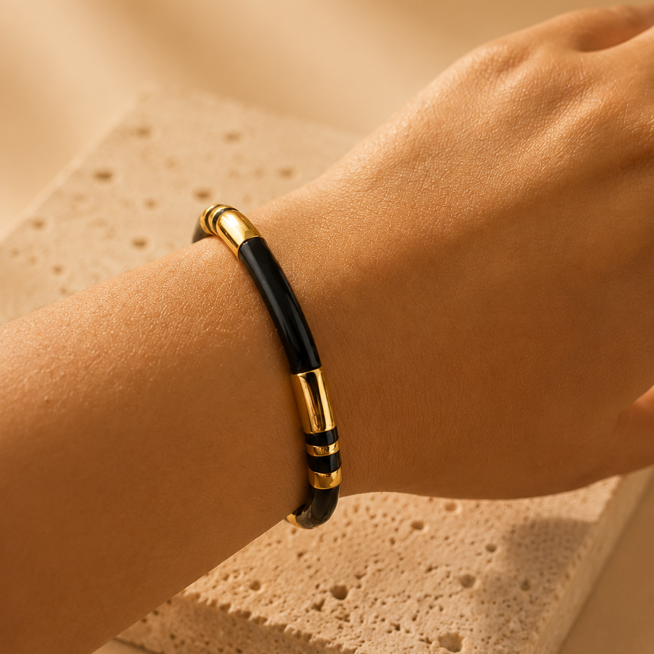 Enamel bangle