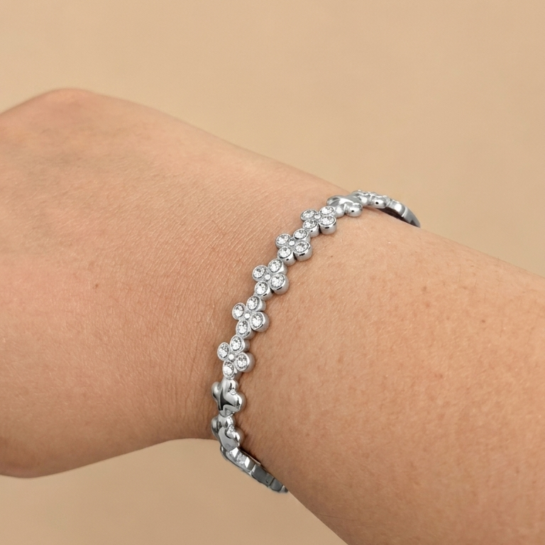 Crystal Clover Bangle