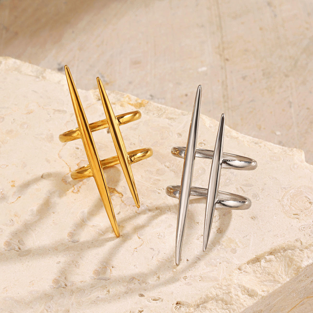 Spike Adjustable Ring